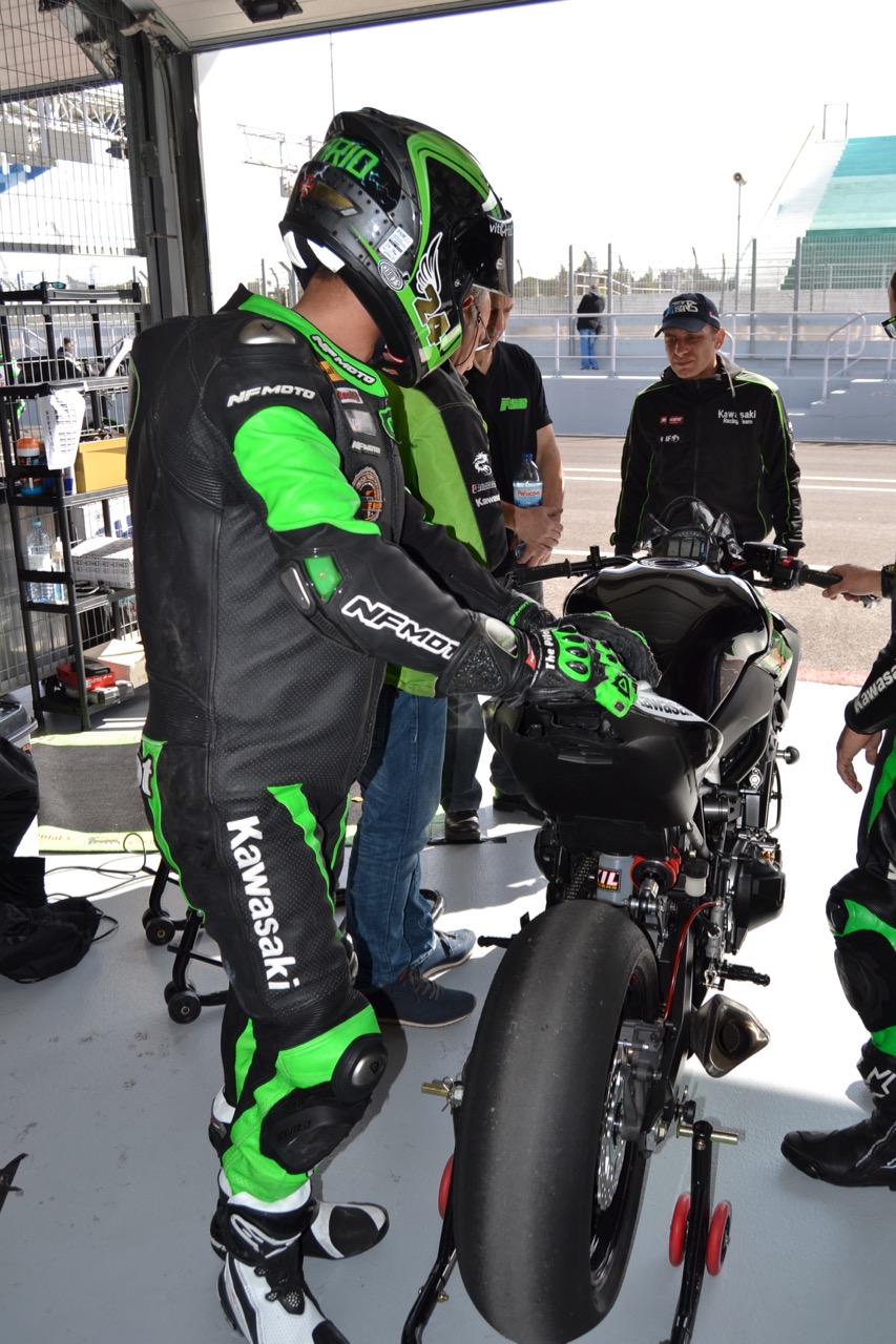 No TrackDay da Motoval ficámos a conhecer todas as Novidades do Troféu Kawasaki ZCUP 2019