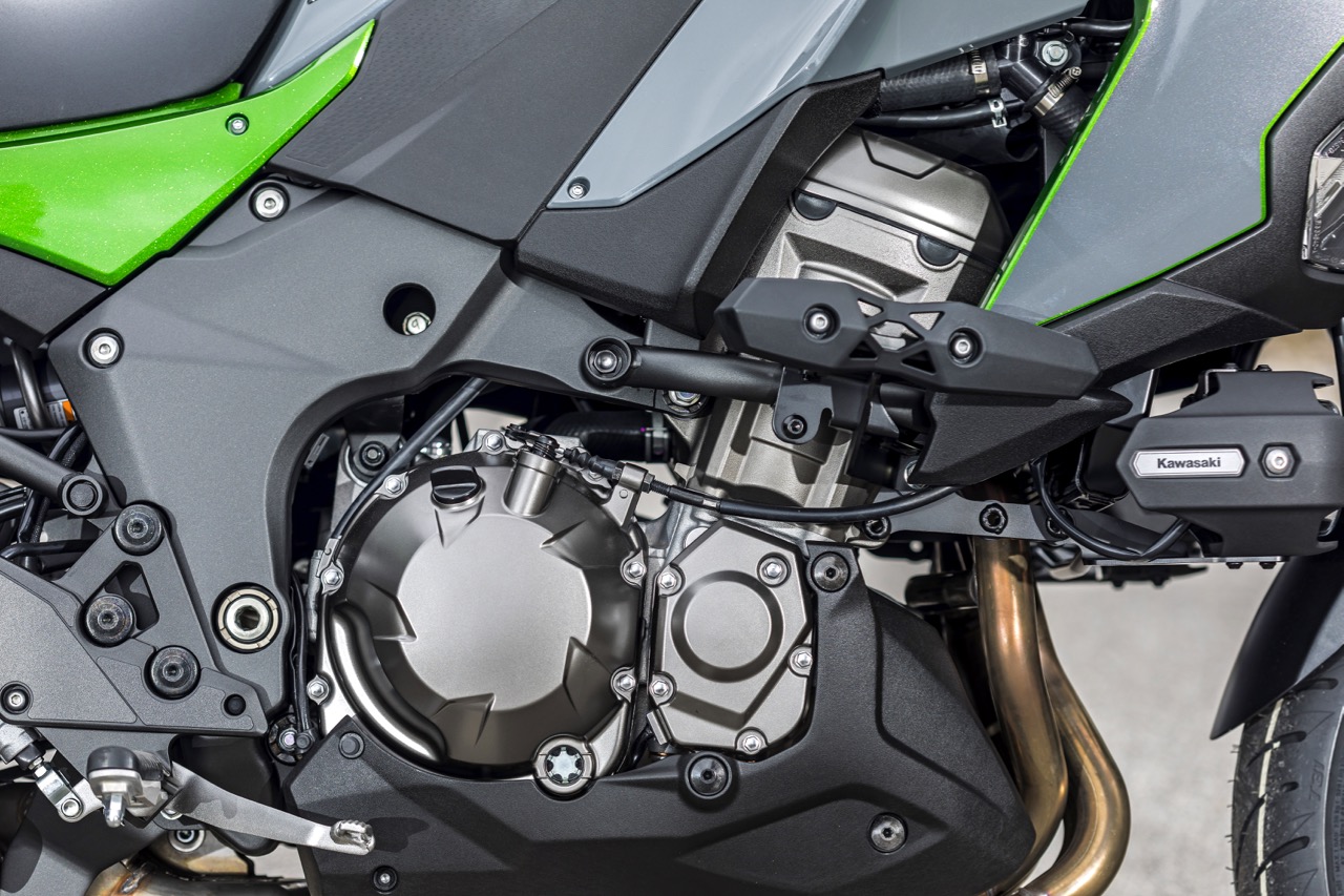ENSAIO KAWASAKI VERSYS 1000 SE – Conforto, Sofisticação e Versatibilidade em 2 Rodas