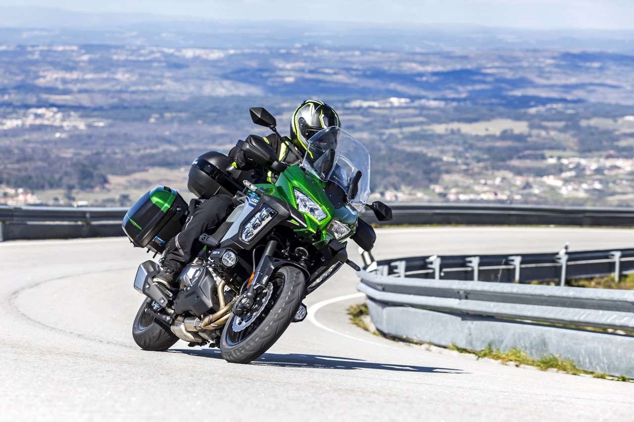 ENSAIO KAWASAKI VERSYS 1000 SE – Conforto, Sofisticação e Versatibilidade em 2 Rodas