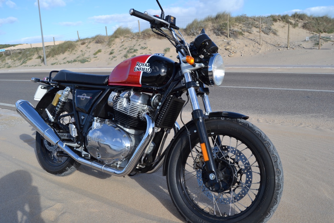 Ensaio Royal Enfield 650 Interceptor – “Classic Perfection”