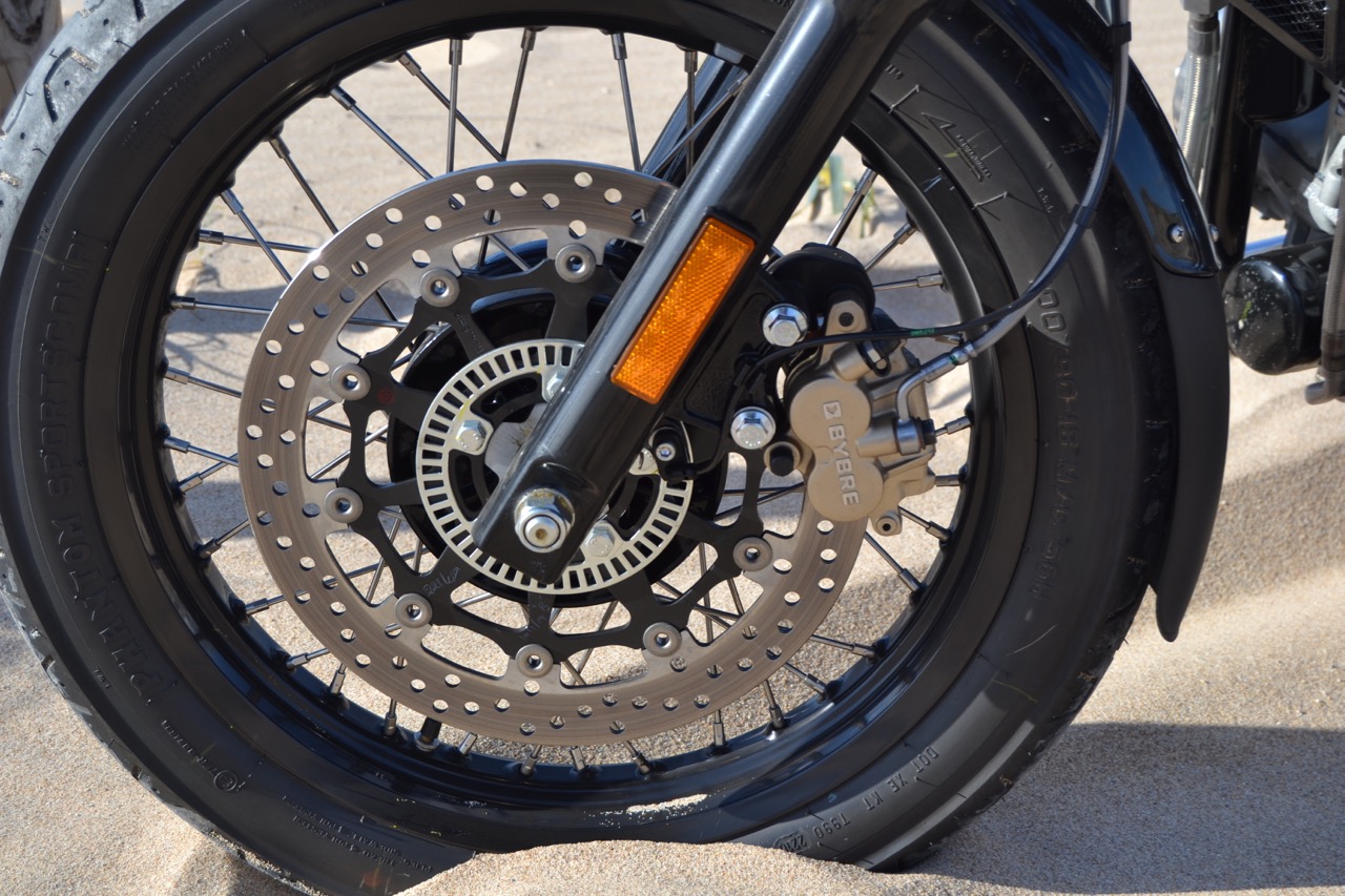 Ensaio Royal Enfield 650 Interceptor – “Classic Perfection”