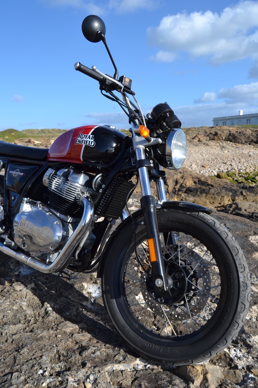 Ensaio Royal Enfield 650 Interceptor – “Classic Perfection”