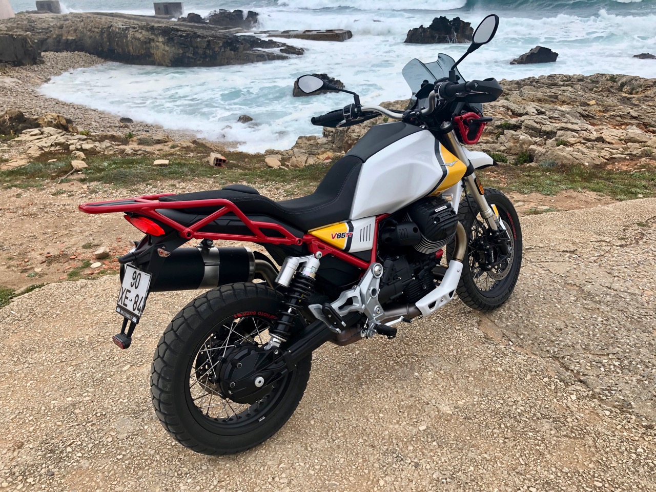 Ensaio Moto Guzzi V85 – Uma “Clássica Enduro” que promete desestabilizar