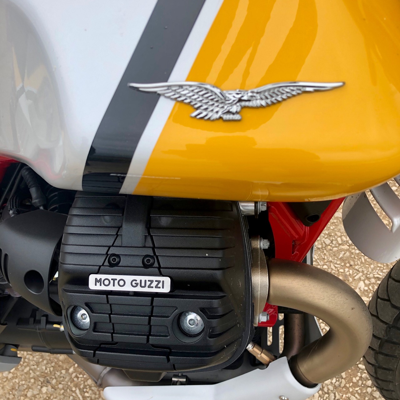 Ensaio Moto Guzzi V85 – Uma “Clássica Enduro” que promete desestabilizar