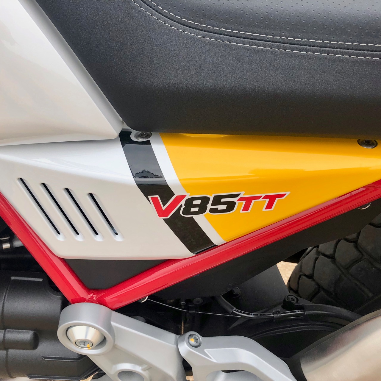 Ensaio Moto Guzzi V85 – Uma “Clássica Enduro” que promete desestabilizar