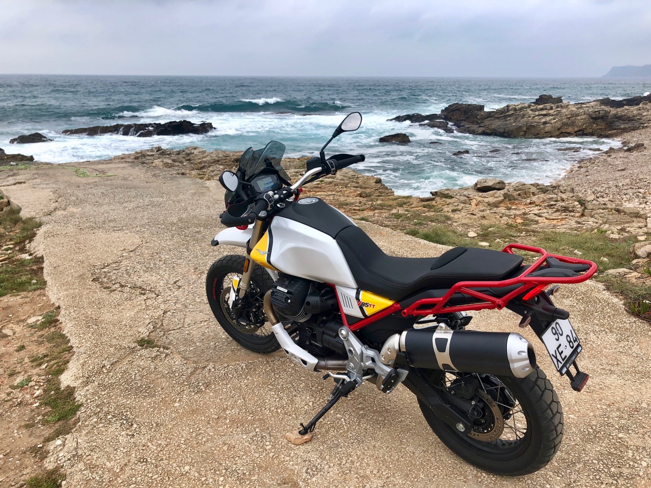 Ensaio Moto Guzzi V85 – Uma “Clássica Enduro” que promete desestabilizar
