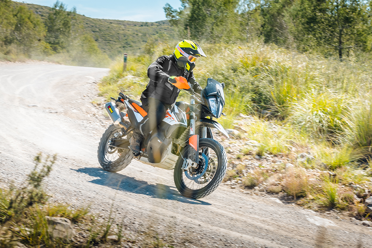 Ensaio KTM 790 Adventure R – Protagonista máxima de uma nova classe Adventure Enduro