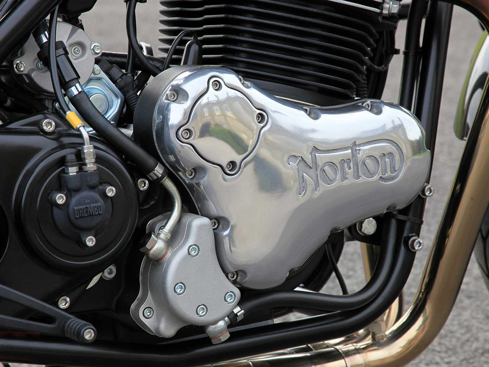 NORTON COMMANDO 961 STREET – Edição Especial Limitada a 50 Unidades