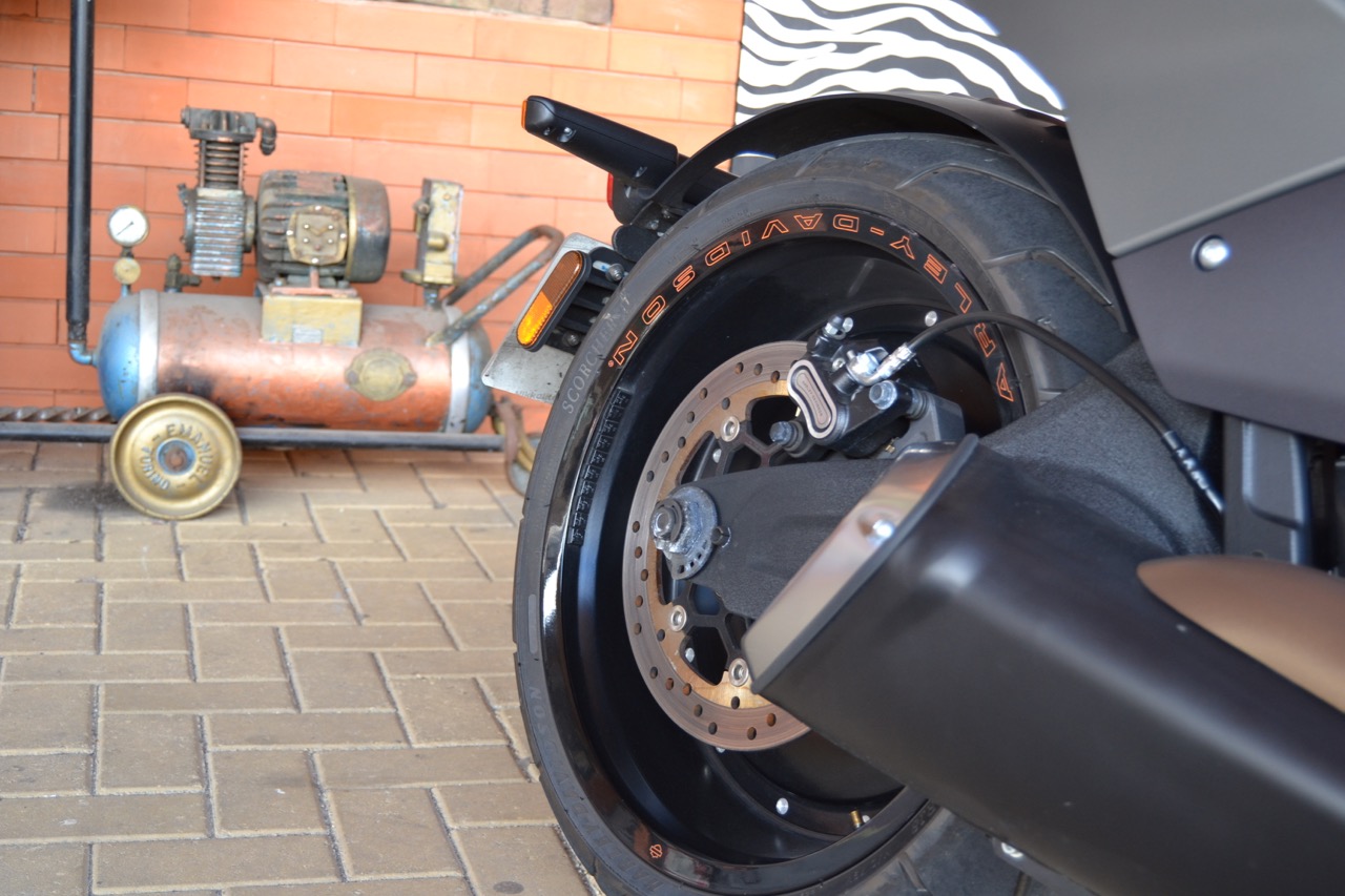 Ensaio Harley-Davidson FXDR 114 de 2019 – Power Cruiser Americana