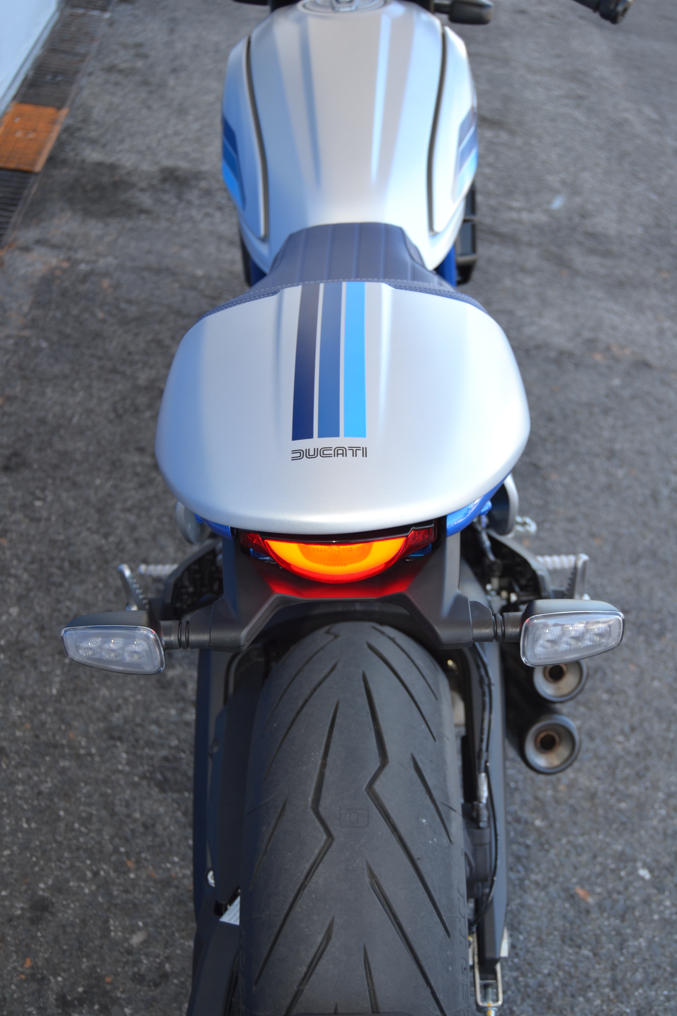 Ensaio Scrambler Ducati Café Racer 2019 – Digna herdeira do estilo “Café Racer”