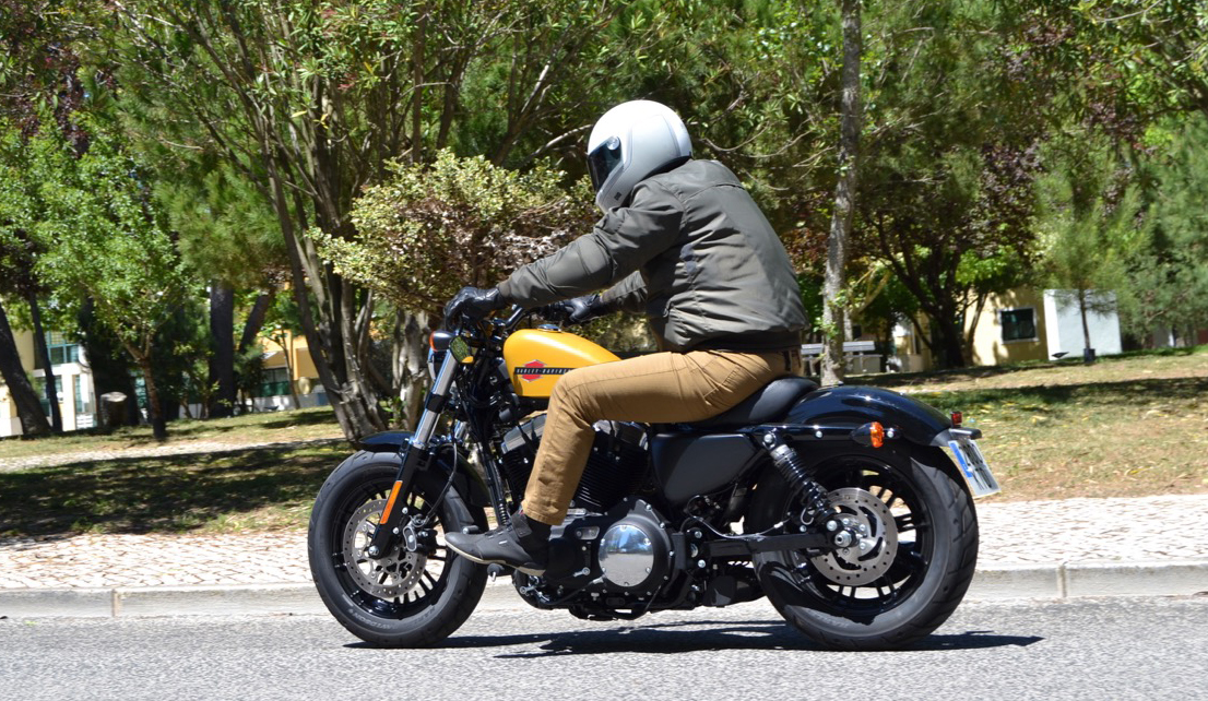 Ensaio Harley-Davidson Sporster “Forty Eight” 2019