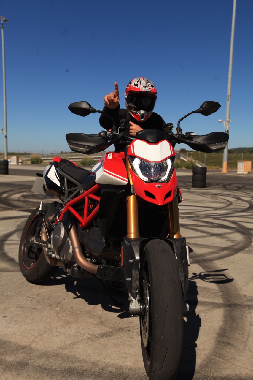 Ensaio Ducati Hypermotard 950 SP – “Cavalos Selvagens”