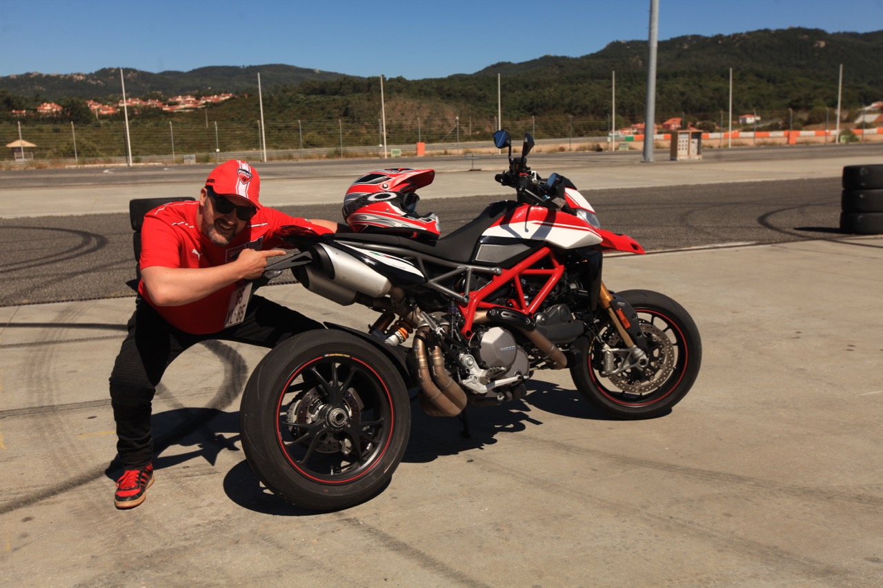 Ensaio Ducati Hypermotard 950 SP – “Cavalos Selvagens”