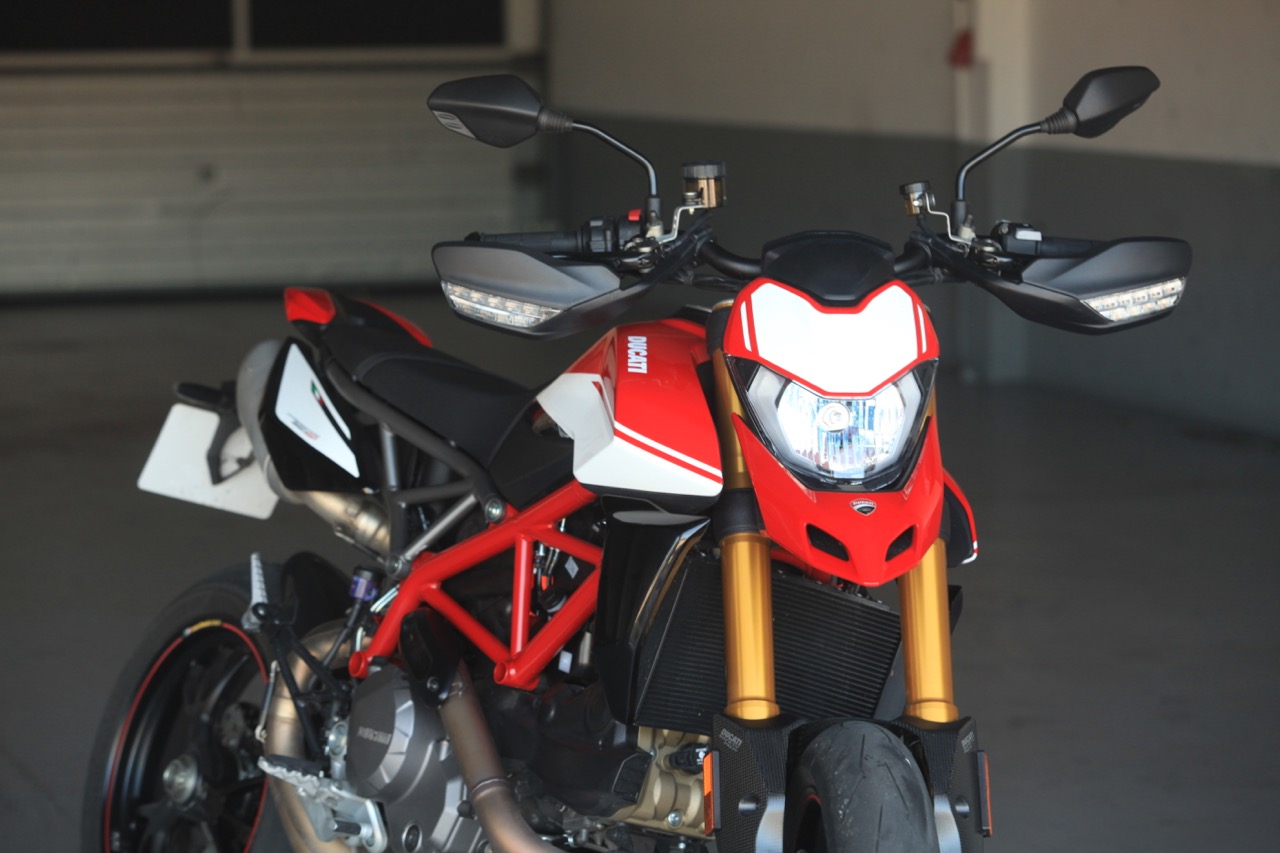 Ensaio Ducati Hypermotard 950 SP – “Cavalos Selvagens”