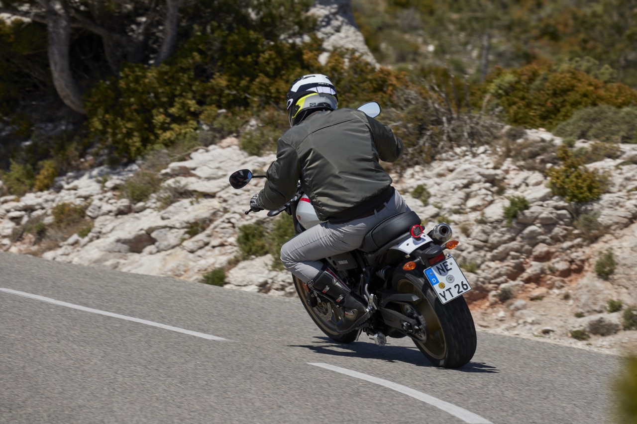 Ensaio Yamaha XSR 700 XTribute – Tributo à mítica Yamaha XT 500