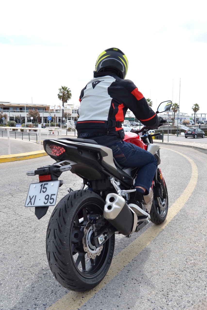 Ensaio Honda CB 500F – Polivalência em estilo “street fighter”