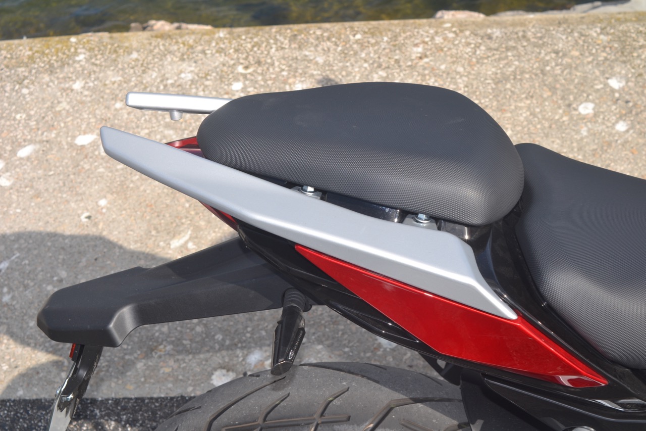 Ensaio FK Motors Street Fighter 125 – A pequena rebelde alemã