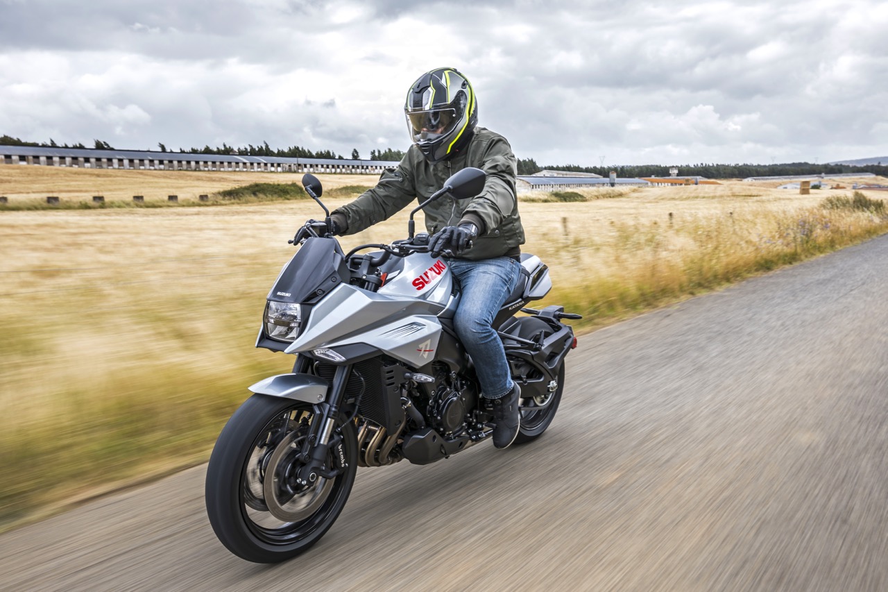 ENSAIO SUZUKI KATANA 1000 de 2020 – de Regresso ao Futuro