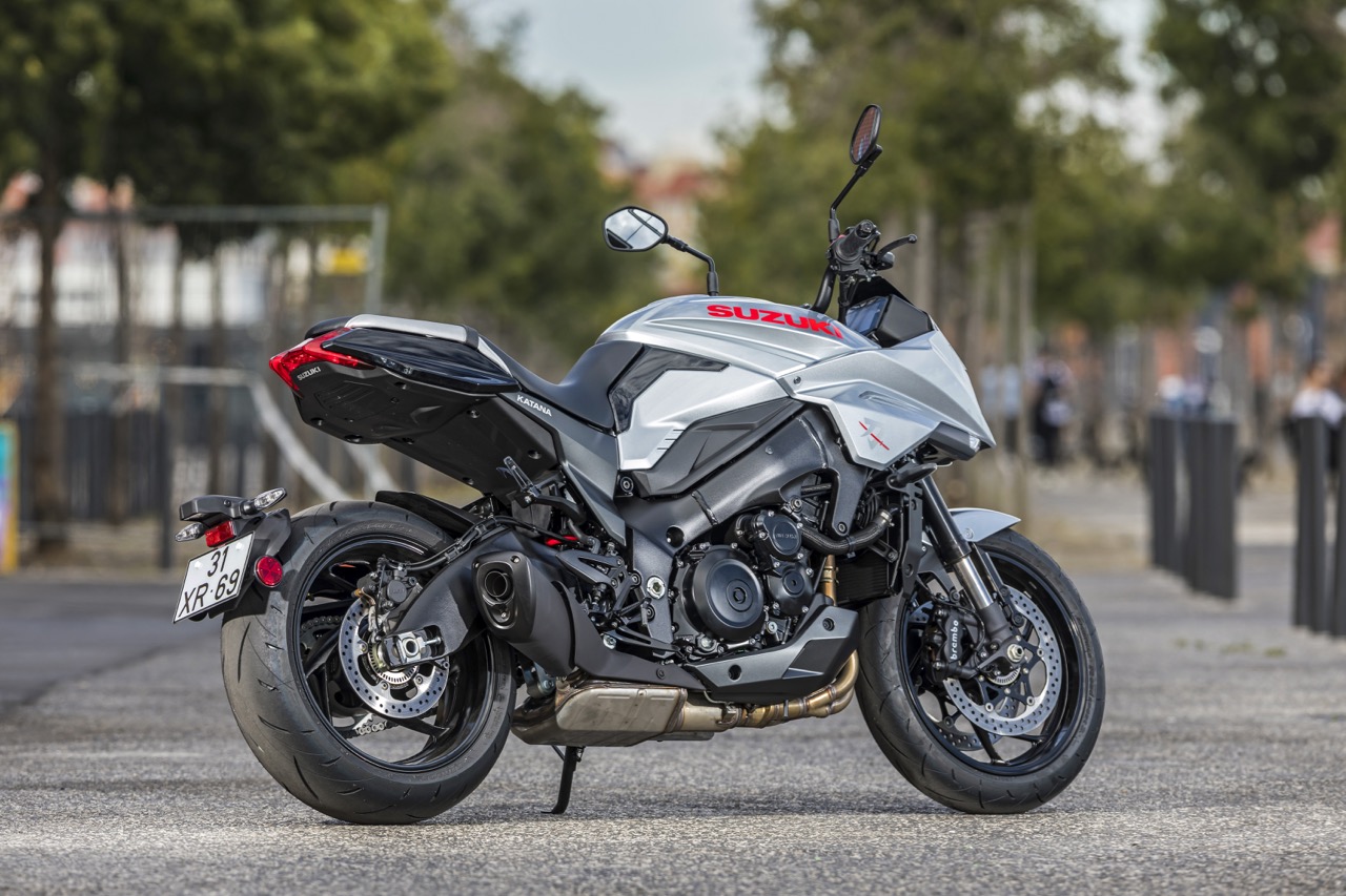 ENSAIO SUZUKI KATANA 1000 de 2020 – de Regresso ao Futuro