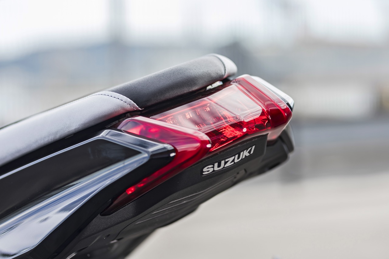 ENSAIO SUZUKI KATANA 1000 de 2020 – de Regresso ao Futuro