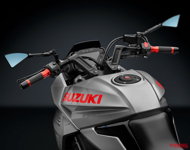 Suzuki Katana versão Streetfighter com Kit Rizoma