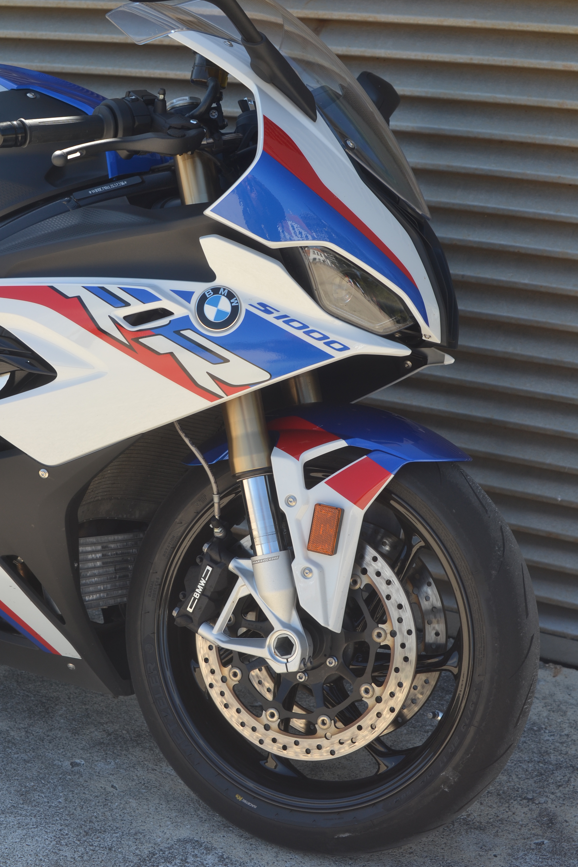 ENSAIO BMW S 1000 RR 2019 –  3ª Geração da Superbike alemã