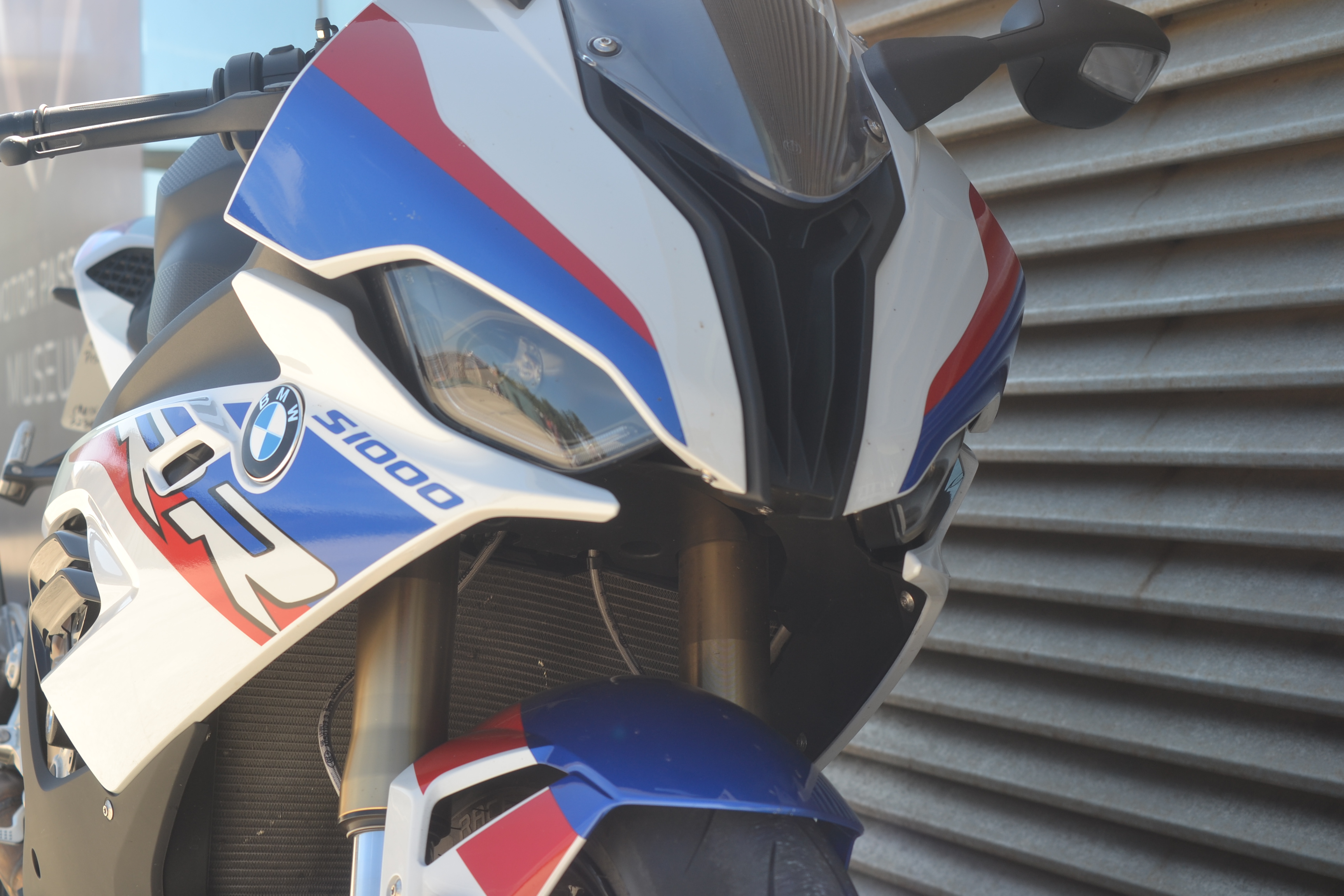 ENSAIO BMW S 1000 RR 2019 –  3ª Geração da Superbike alemã