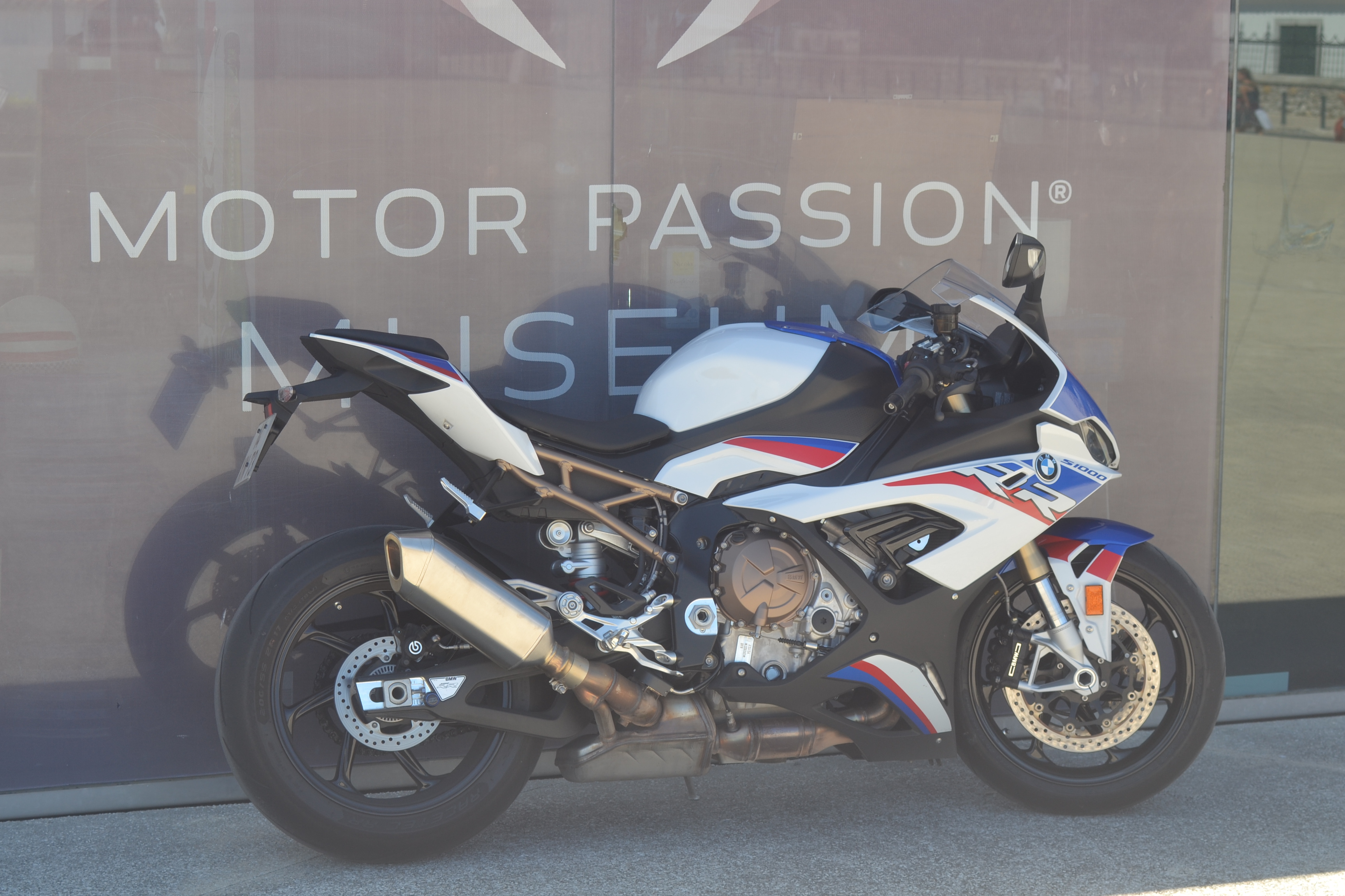 ENSAIO BMW S 1000 RR 2019 –  3ª Geração da Superbike alemã