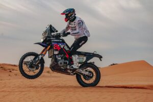 Vídeo Aprilia Tuareg – fabricante italiano revela a sua participação histórica no Africa Eco Race 2024 thumbnail