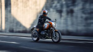 BMW Motorrad: Nova R 12 S celebra a lendária R 90 S na gama Heritage thumbnail