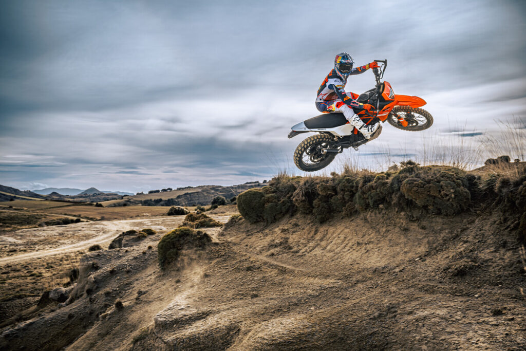 2025 KTM ENDURO R Range (3)