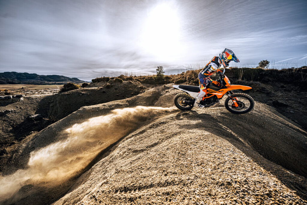 2025 KTM ENDURO R Range (5)