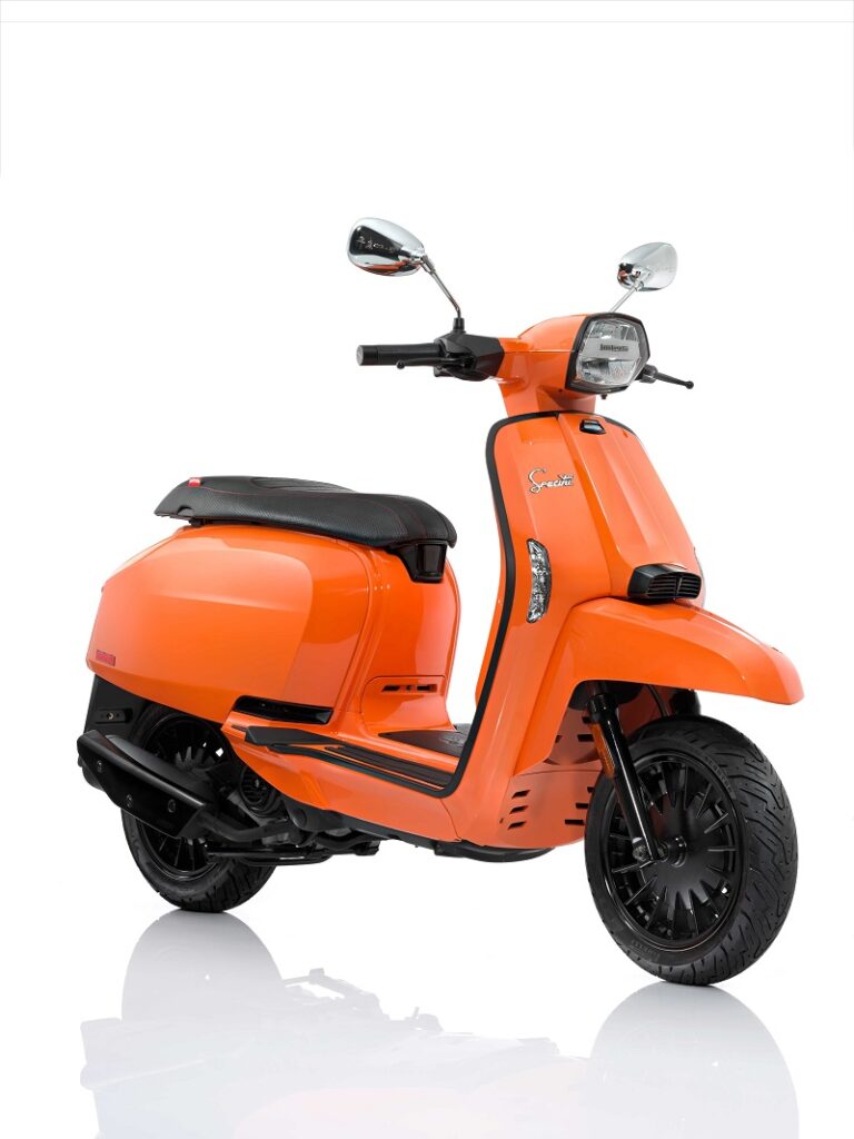 Lambretta V125 Special Flex (naranja vertical) copia