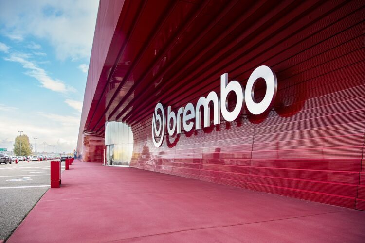Brembo celebra 50 anos de sucesso e inovação