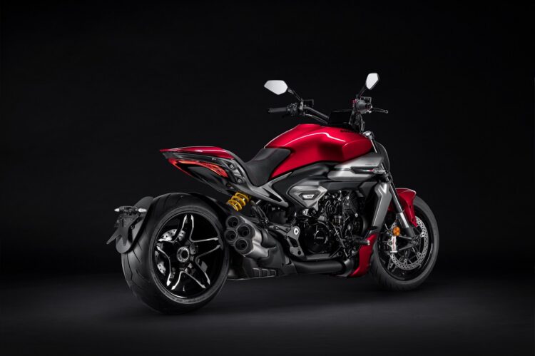 Ducati: Nova XDiavel V4, única com motor V4 derivado do MotoGP