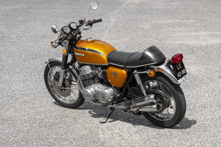 Recordar | Honda CB 750 Four | Ensaio