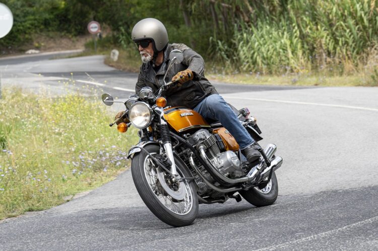 Recordar | Honda CB 750 Four | Ensaio