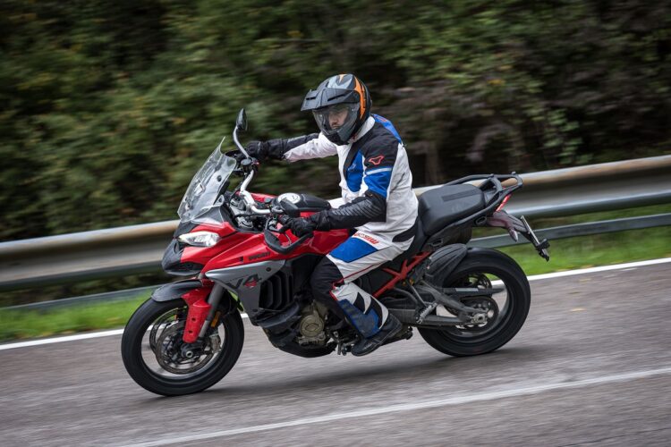 Ducati Multistrada V4S: Como não gostar? | Contacto