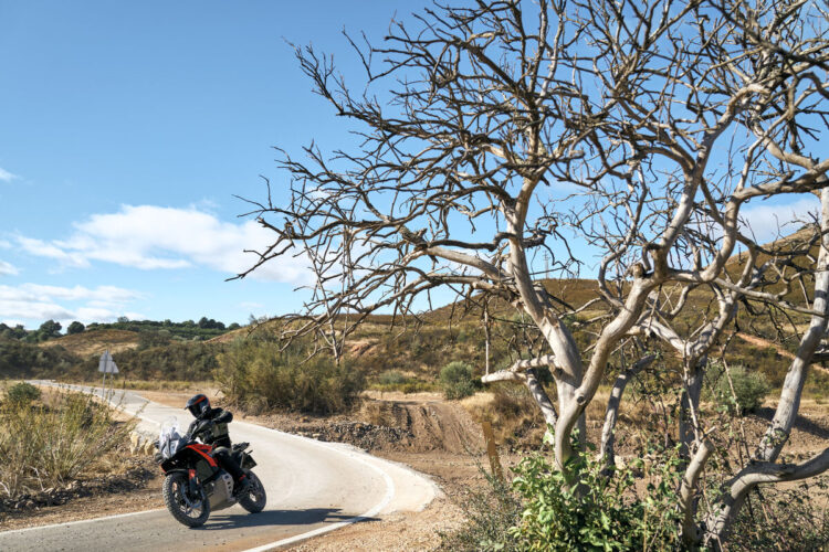 KTM com incentivo de garantia premium para diversos modelos