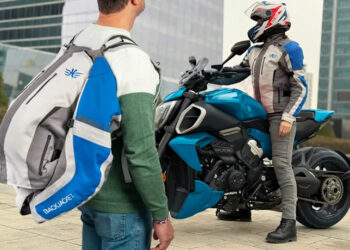 Backjacket: Blusão-Mochila evita ter top-case, malas laterais ou outro equipamento