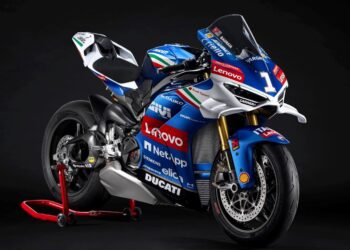Ducati apresenta a Panigale V4 Tricolore Italia no Ministério das Empresas e Made in Italy