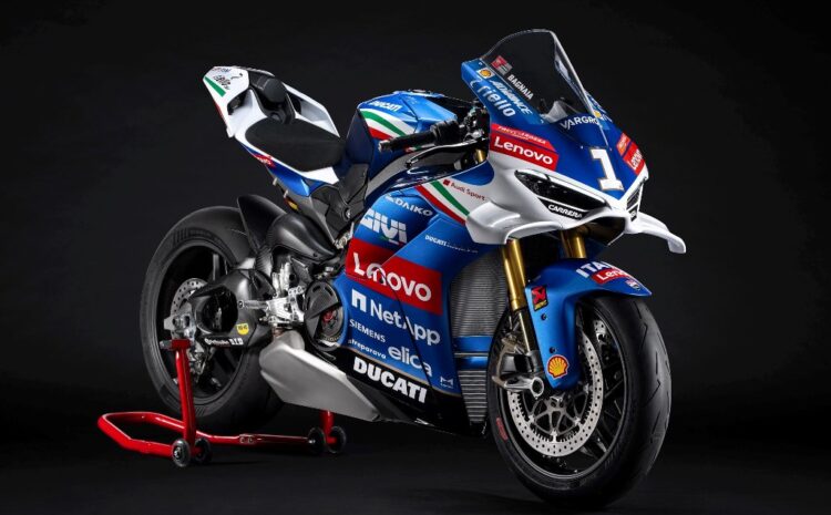 Ducati apresenta a Panigale V4 Tricolore Italia no Ministério das Empresas e Made in Italy