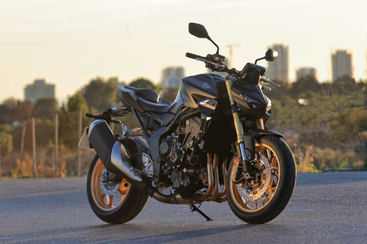 Honda CB1000 Hornet SP | Contacto