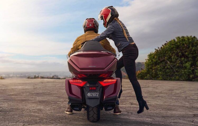 10 motos para viajar a dois