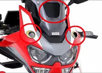 Honda Africa Twin com sistema de assistência à condução com 2 câmaras?