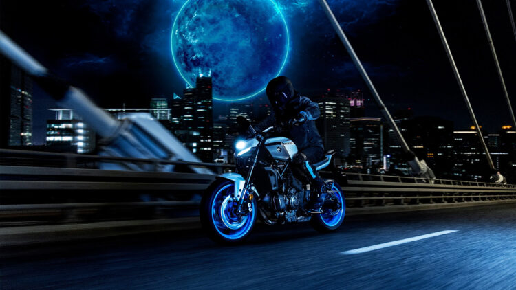 Yamaha MT-07 com design renovado e mais tecnologia