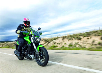 Bajaj Dominar 400 | Canivete suiço | Contacto