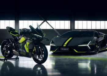 Ducati Panigale V4 Lamborghini revelada!