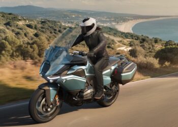 BMW R 1300 RT: Agora mais leve, dinâmica e tecnológica