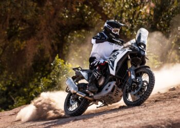 Voge DS800 Rally, preparada para enfrentar com facilidade qualquer desafio